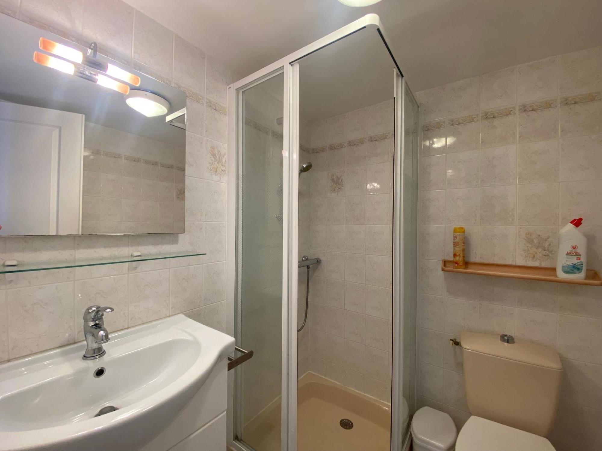 Appartement 1Er Etage Proche Centre-Ville, Plage Et Commerces, Balcon, Parking, Wifi Inclus - Fr-1-22-171 La Tranche-sur-Mer Exterior foto